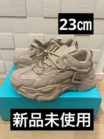 [ 새상품 ] 통굽 스니커즈 여성용 한국 베이지 대드 스니커즈