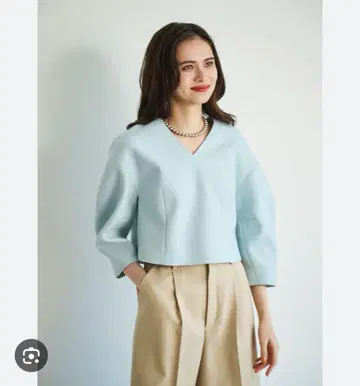 LOUNIE [ 새상품 택 포함 ] 루니 더블 저지 V넥 풀오버