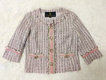 CLATHAS 포멀 노카라 트위드 자켓 카멜리아 버튼