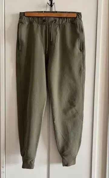 아베크롬비 앤 피치 조거 팬츠