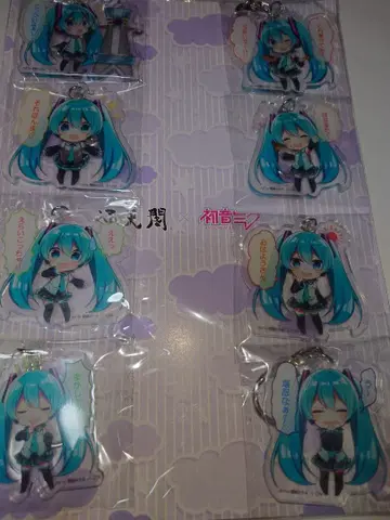 [ VOCALOID ] 하츠네 미쿠 아크릴 키링 8개 세트