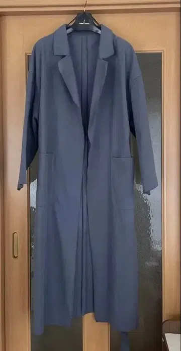 루티크 롱 코트 L 사이즈