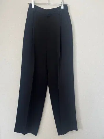 뷰티앤유스 슬랙스 팬츠 턱 와이드 스트레이트