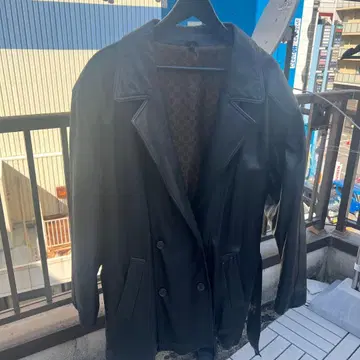 양가죽 더블 코트