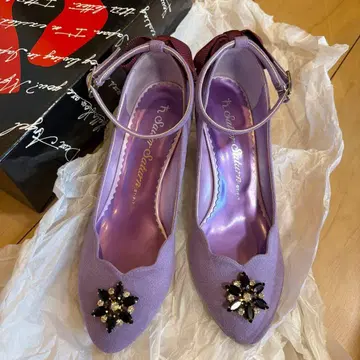 세일러문 x 챠케쵸케 세일러 새턴 모델 펌프스