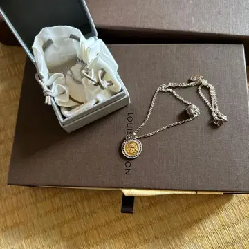 STAR JEWELRY 코인 펜던트 목걸이