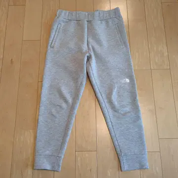 THE NORTH FACE 테크 에어 맨투맨 조거 팬츠/NB32084