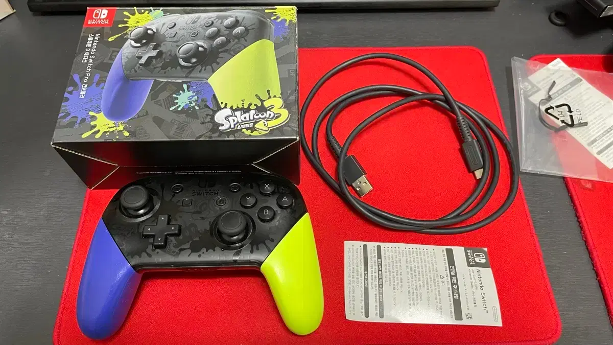 NINTENDO | 닌텐도 Nintendo Switch Pro Controller Full Box Splatoon 2 Edition  #닌텐도,#스위치,#프로콘,#스플래툰 on Bunjang Global Site.