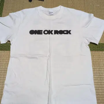 ONE OK ROCK 로고 T셔츠 L 사이즈 화이트