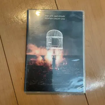 HYDE/20th Anniversary ROENTGEN Concert -