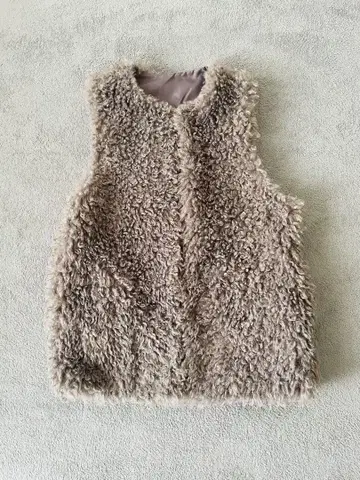 베이지 폴리에스테르 베스트 M