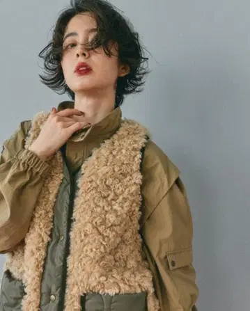 새상품 nikonand. 니코앤드 모듬 퍼 베스트 베이지 M