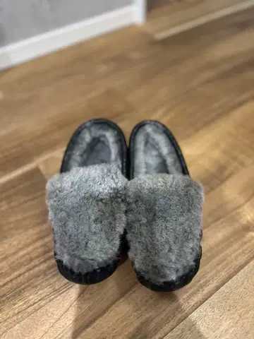 EMU Australia 양가죽 슬리퍼 그레이