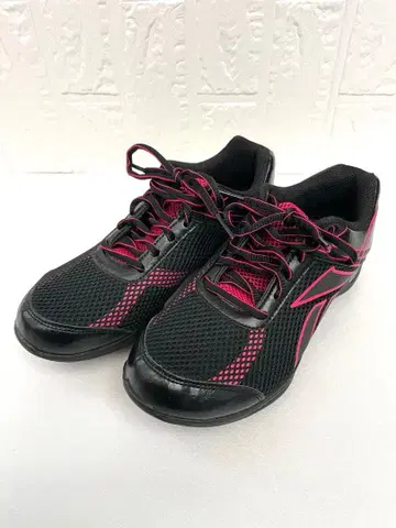 리복 블랙/핑크 러닝슈 이지톤 스니커즈