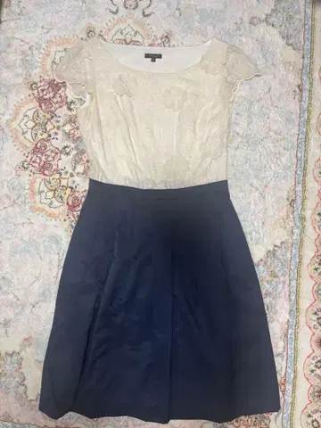 TOCCA 반팔 무릎 기장 원피스 사이즈 2