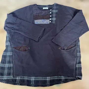 드럭 스토어즈 다크 브라운 패치워크 긴팔 상의