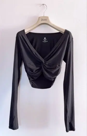 easyoga 숏 기장 티셔츠