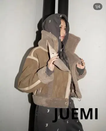 미사용 한정 컬러 JUEMI Seam Tape Short 무스탕 코트