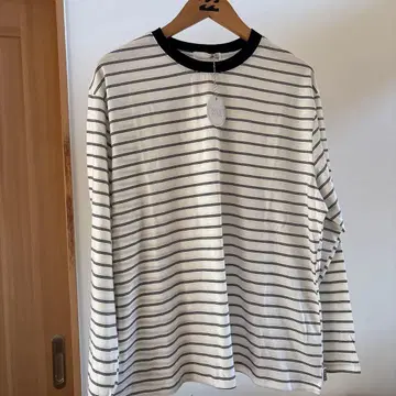 TABLET hotel SEGUR 화이트 블랙 스트라이프 긴팔 T셔츠