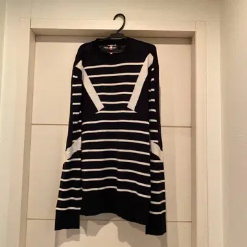 닐바렛 디자인 스웨터