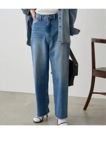 [리바이벌] [작은 키/큰 키 대응] 타테스트레치 발길이 데님 팬츠