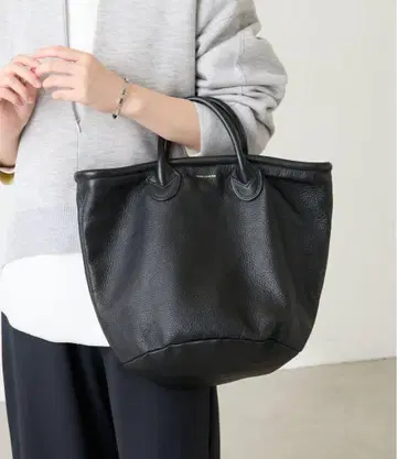 Seaudeux/세아우 레더 토트백 파피요네