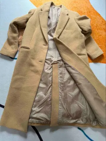 베이지 싱글 브레스티드 롱 코트