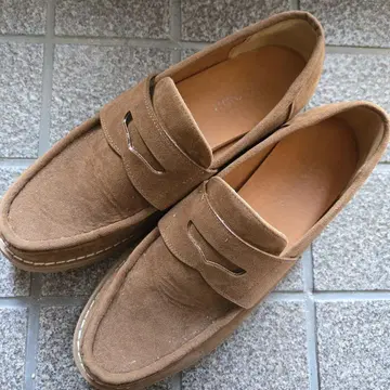 니코앤드 - 브라운 로퍼