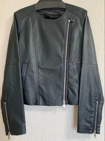 ANAYI 36 네이비 가죽 자켓