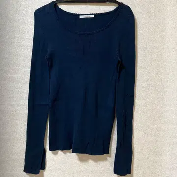 MACPHEE 네이비 리브 니트 긴팔 스웨터