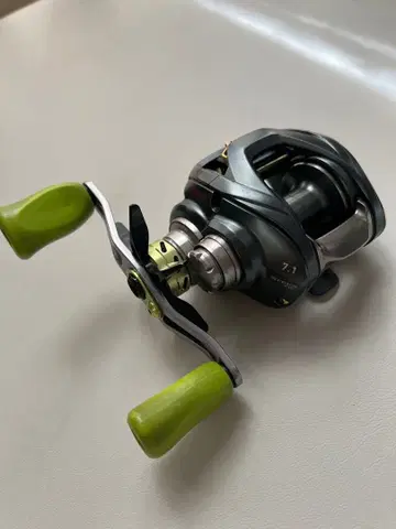 스티즈 A TW 베이트 릴 7.1 왼쪽 감기