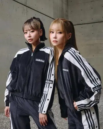adidas ADIBREAK 벨루어 TT 블랙 S