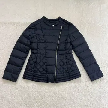 새상품급 파시오네 A라인 노카라 라이더스 다운 블랙