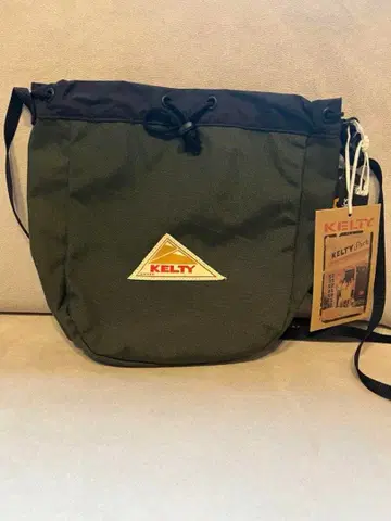 [ 미사용 새상품 ] 숄더백 / 켈티 KINCHAKU SHOULDER