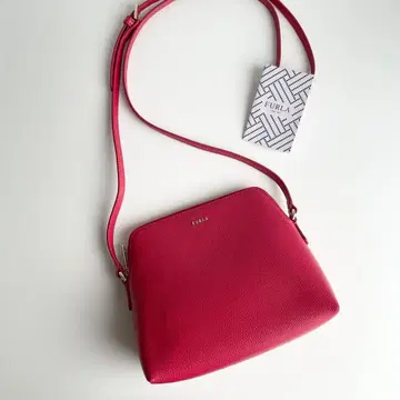 훌라 숄더백 보엠 미니 크로스바디 레드 거의 새상품