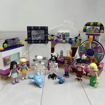 LEGO 하트레이크 놀이공원 가게