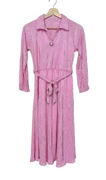 핑크 셔츠 원피스 끈 벨트 포함 여성용 스커트 상의 페미닌 무드