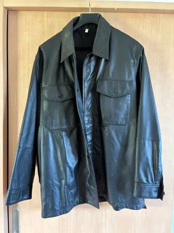 CCU 블랙 가죽 자켓