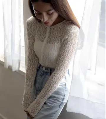 CARLA의 레이스 바디수트