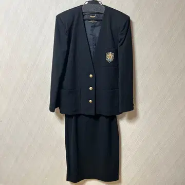 Leilian E.Sports 블랙 스커트 셋업 9호