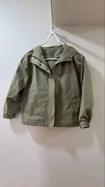 MUJI 무인양품 카키 후드 부착 자켓