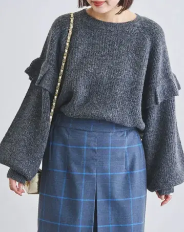 새상품 coen 벌키 프릴 니트