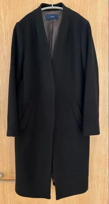 SHIPS 노카라 코트