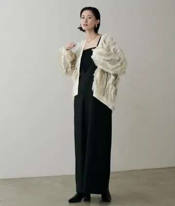 [ LARUTA ] 프린지 니트 가디건