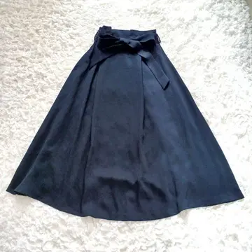 슬로브 이에나 [손세탁 가능] 롱 플레어 스커트 리본 벨트 네이비 M