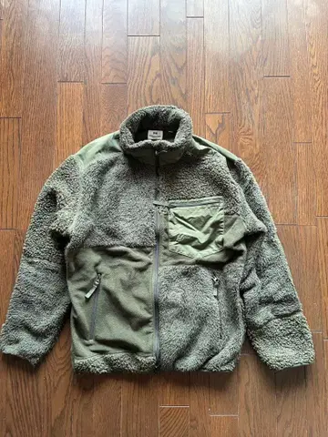 UNIQLO 엔지니어드 가먼츠 플리스 자켓