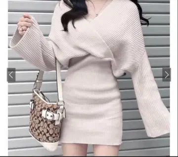 GRL 카슈쿨 니트 미니 원피스 깔끔한 세련된 성숙 큐트