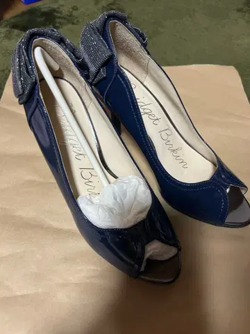 Bridget Birkin 네이비 하이힐 24cm