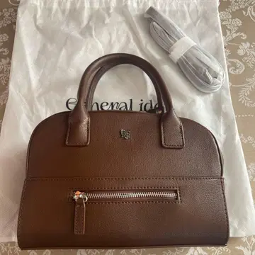 general idea 브라운 핸드백