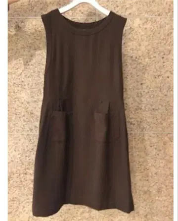 카키 슬리브리스 원피스 마가렛호웰